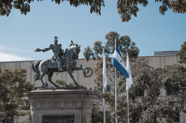 eSIM El Salvador — mobil adatcsomag El Salvadorba